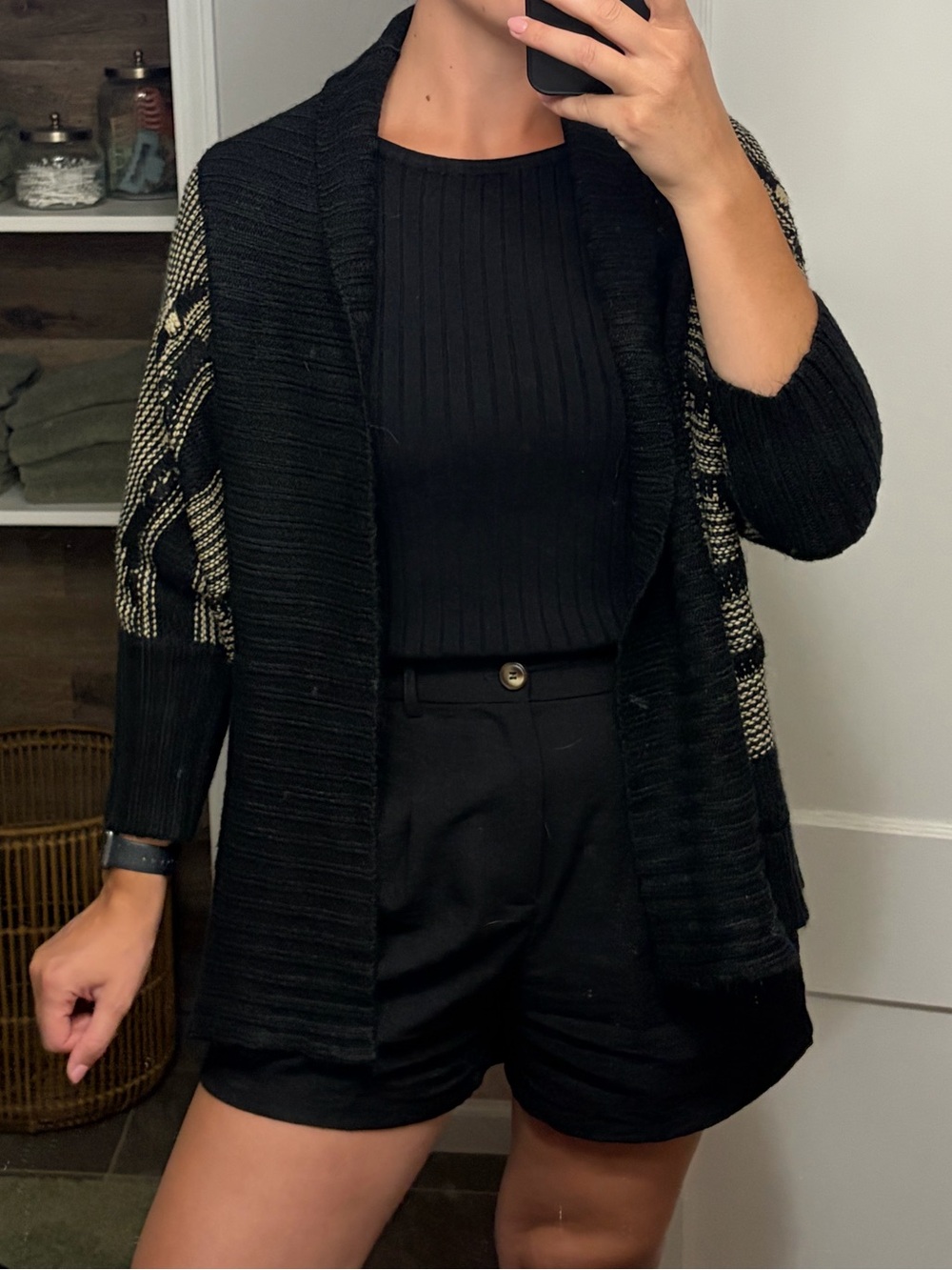 Forever 21 Black and Cream Knit Cardigan